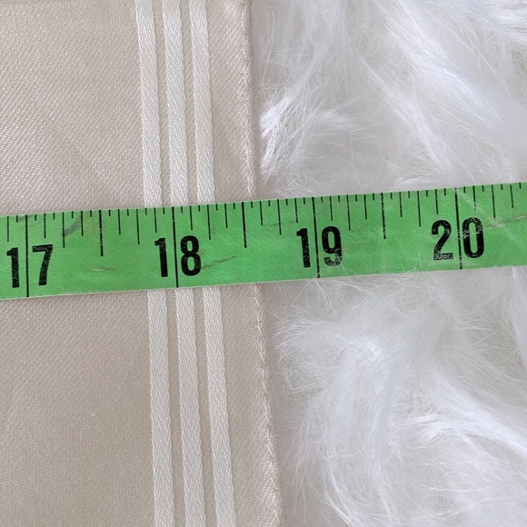 Burberry Vintage Handkerchief - Picture 9 of 11